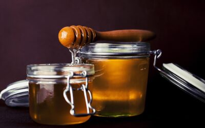 Cómo preparar conservas naturales endulzadas con miel: guía paso a paso